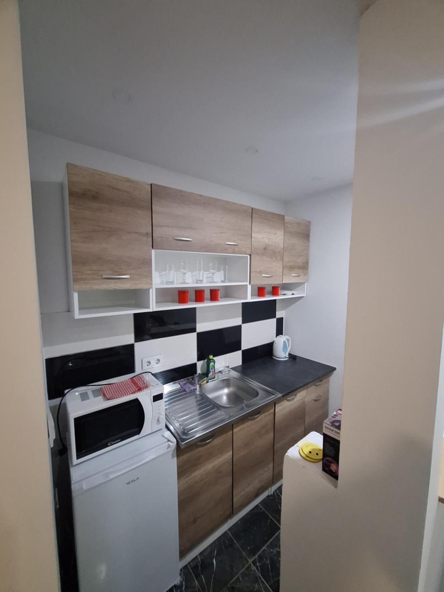 Apartmani Lana SJJ Buitenkant foto