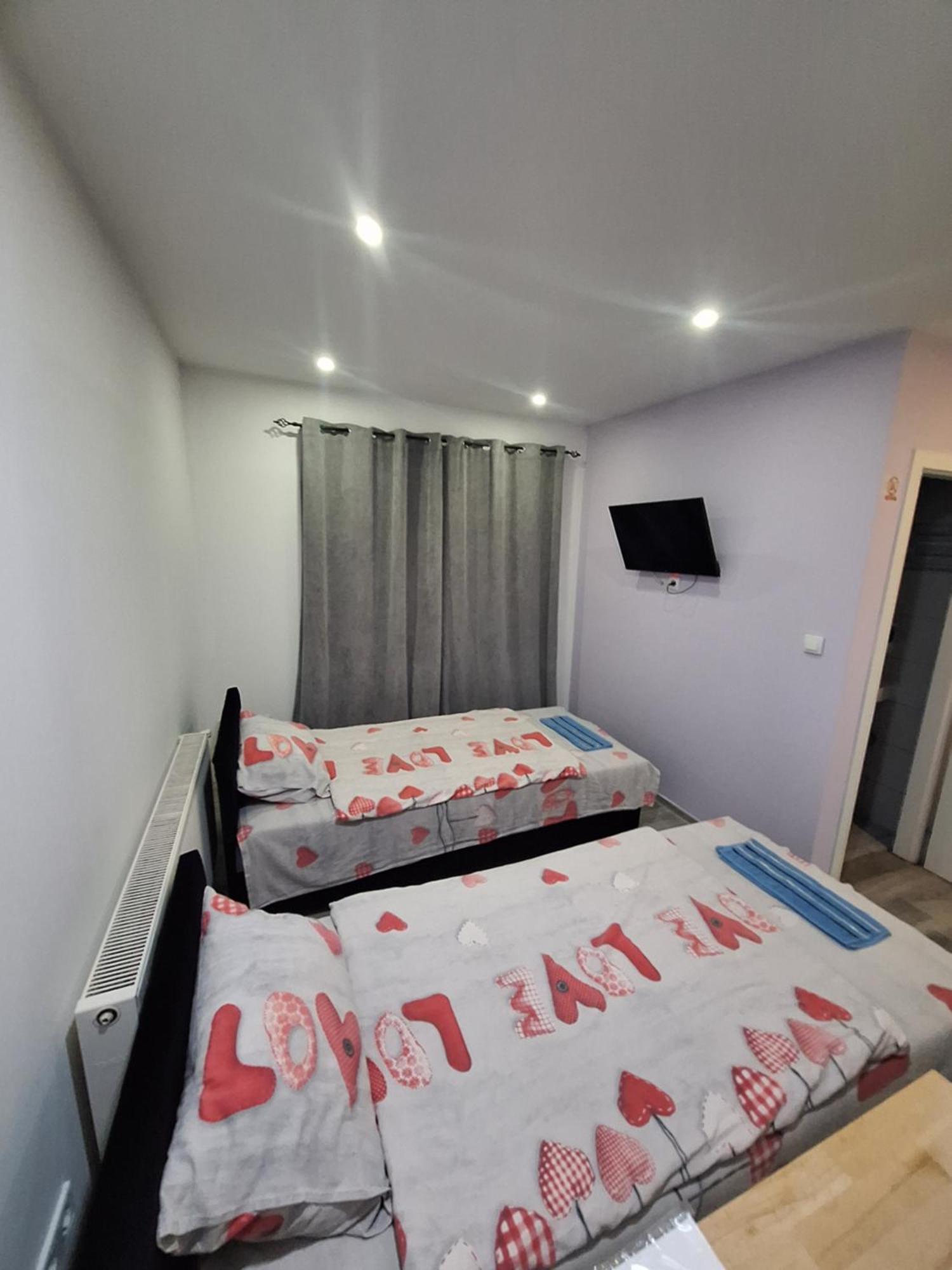 Apartmani Lana SJJ Buitenkant foto