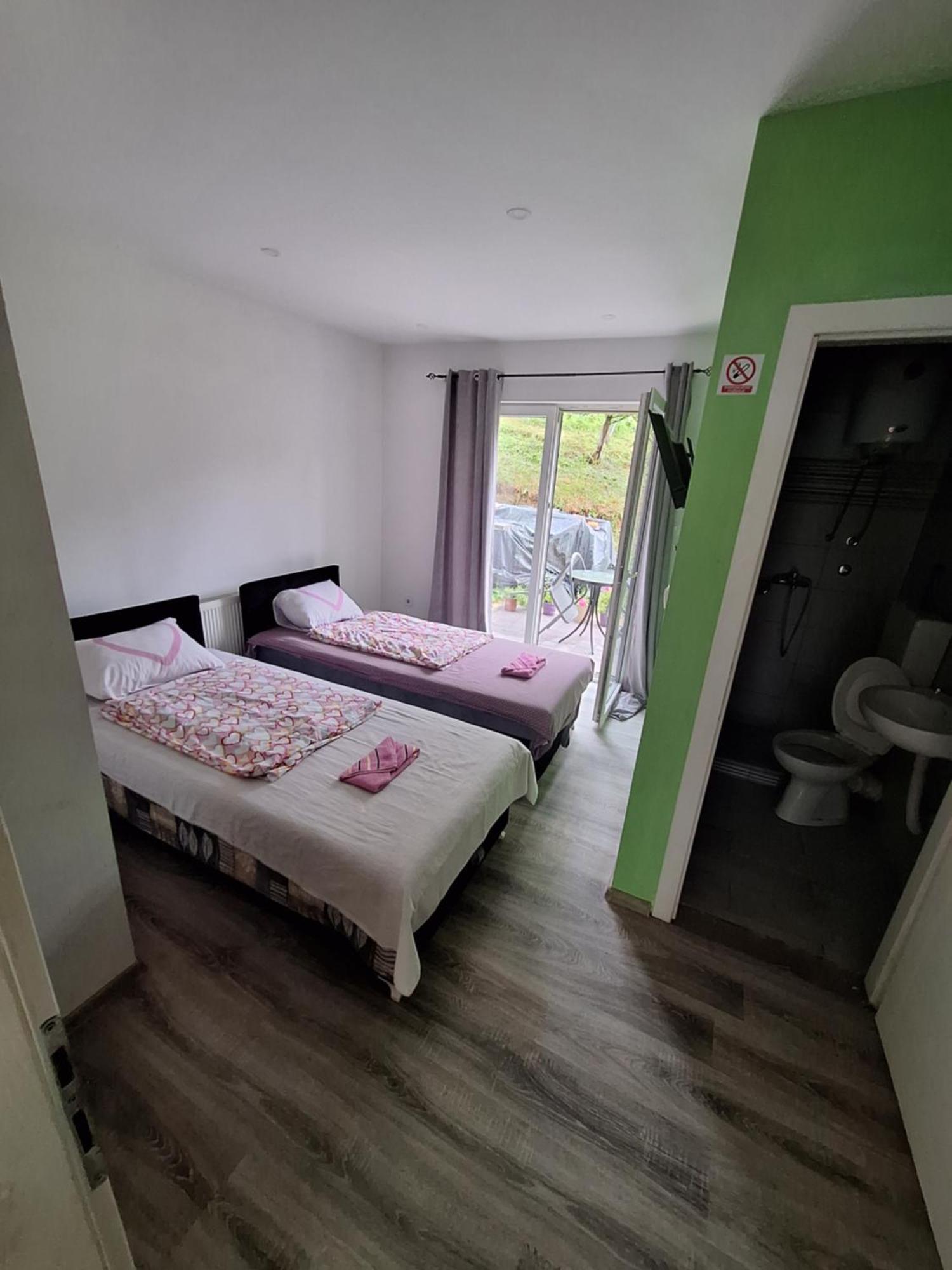 Apartmani Lana SJJ Buitenkant foto