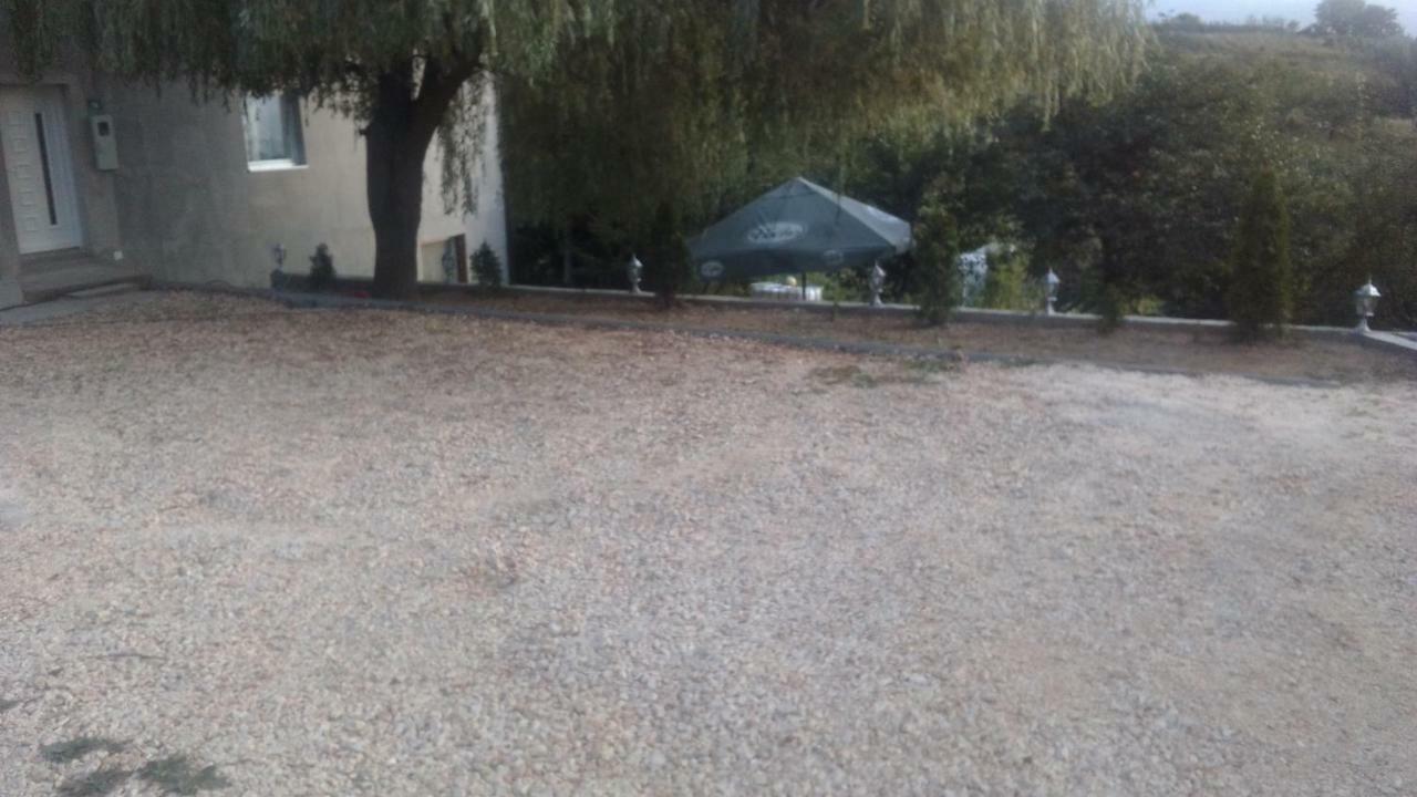 Apartmani Lana SJJ Buitenkant foto